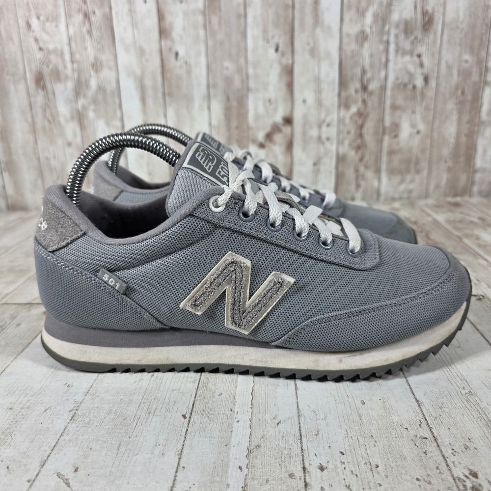 New Balance 501 Womens Gray Low Top Retro Running Sneakers WZ501POG Size 8
